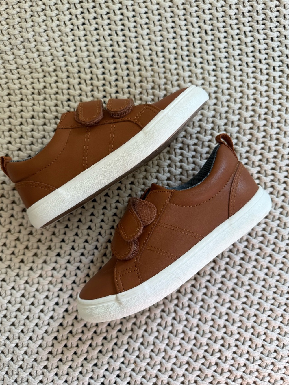 Cat & Jack Cognac Brown size 10 Toddler
